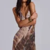 Alameda – Metallic-Maxikleid aus Chiffon mit Cowl-Ausschnitt und rückenfreiem Design