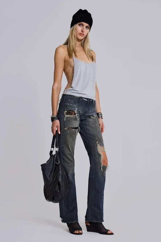 Tori-Jeans mit Low-Rise-Schnitt, Bootcut und Distressed-Effekt aus Spitze