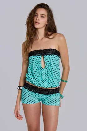Ashlee Mini-Shorts aus Spitze mit Polka-Dots