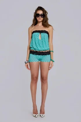 Ashlee Mini-Shorts aus Spitze mit Polka-Dots