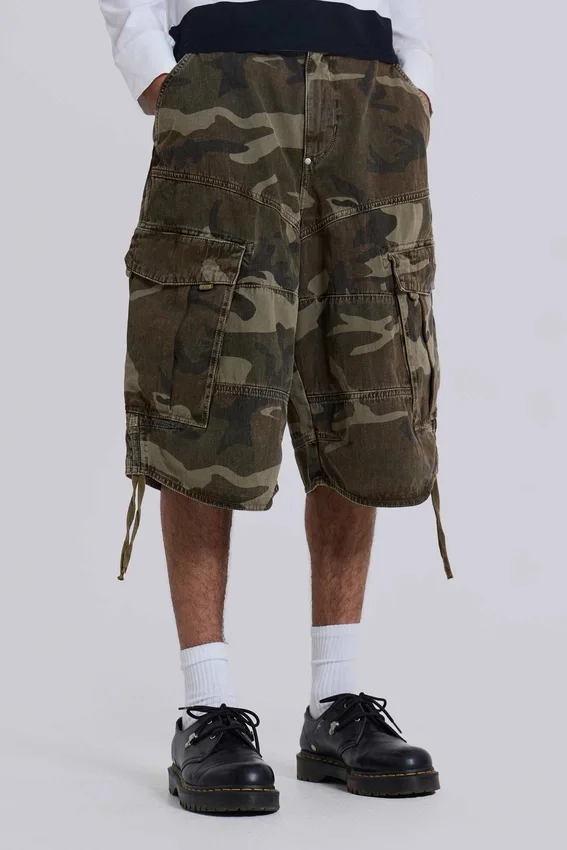 Baggy-Shorts im Cadet-Camo-Look