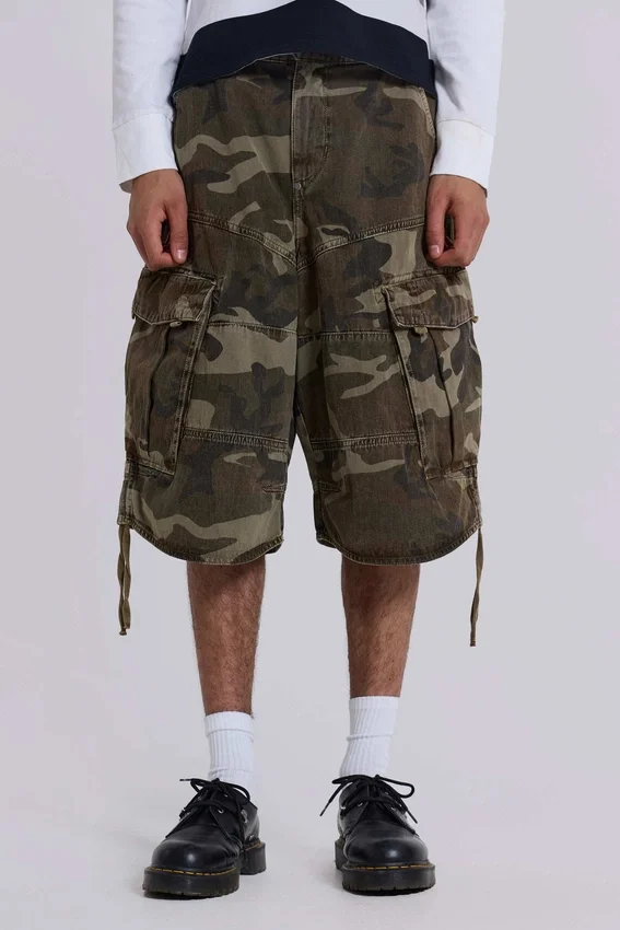 Baggy-Shorts im Cadet-Camo-Look