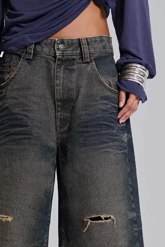 Blaue Colossus-Jorts mit Kordelzug am Rücken