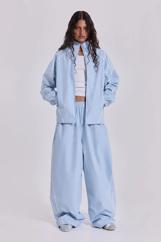 Blaue „Vapor“-Unterteile