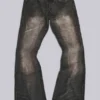 Braune, geknitterte Drift-Bootcut-Jeans