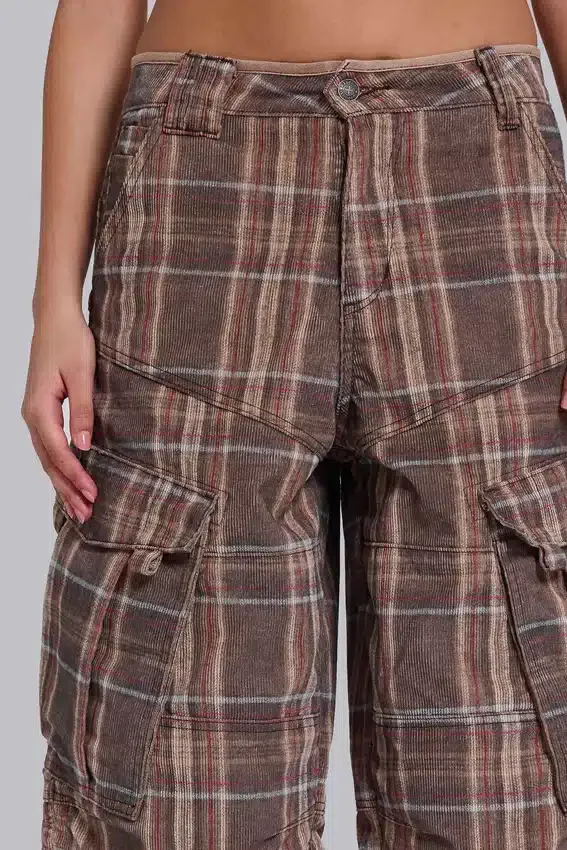 Braune karierte Cadet-Shorts