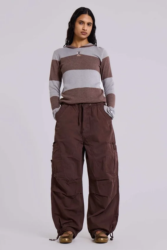 Braune Parachute-Cargo-Hose