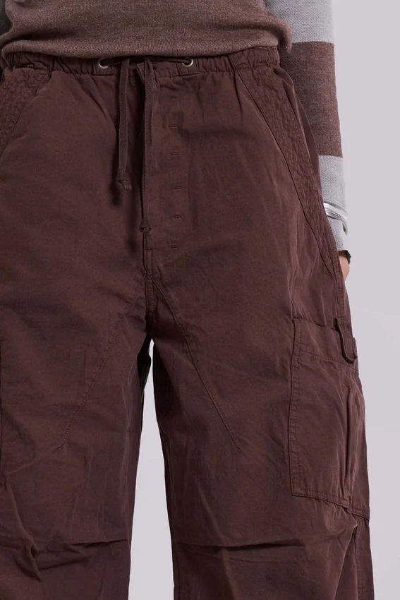 Braune Parachute-Cargo-Hose