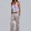 Briony Satin-Cargohose mit Nieten