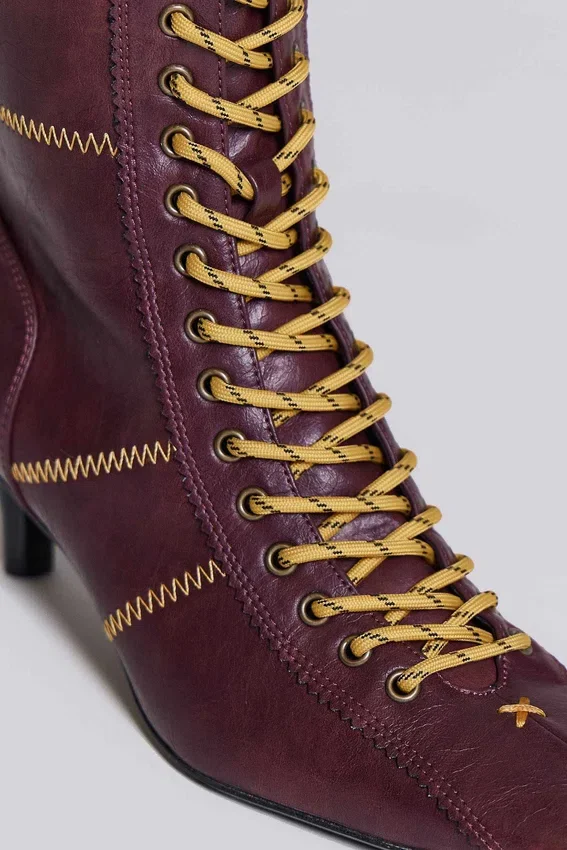Burgunderfarbene Brooke-Boxerstiefel