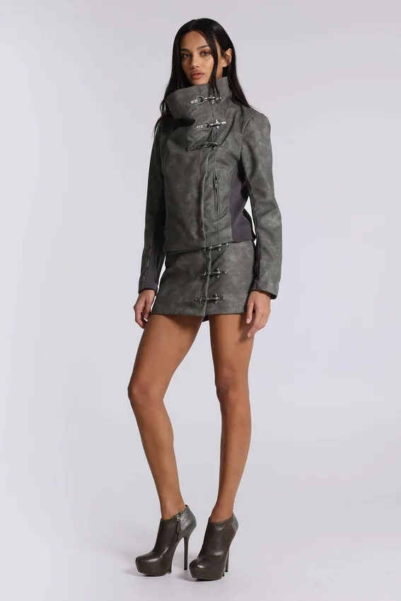 Cera Clasp PU-Leder-Funnel-Jacke