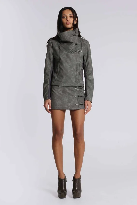 Cera Clasp PU-Leder-Funnel-Jacke