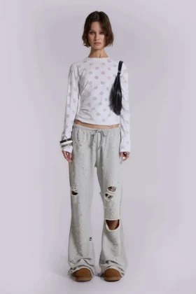 Cleo Jogginghose mit Bootcut-Schnitt und Used-Look