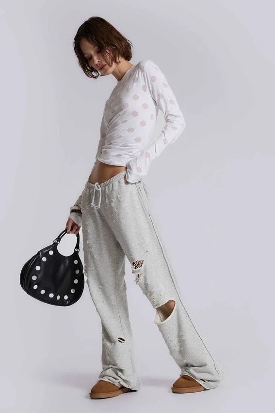 Cleo Jogginghose mit Bootcut-Schnitt und Used-Look