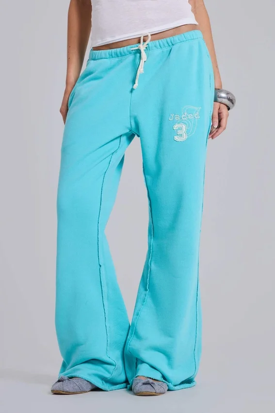 Cleo Slouchy Bootcut Jogger in Türkis