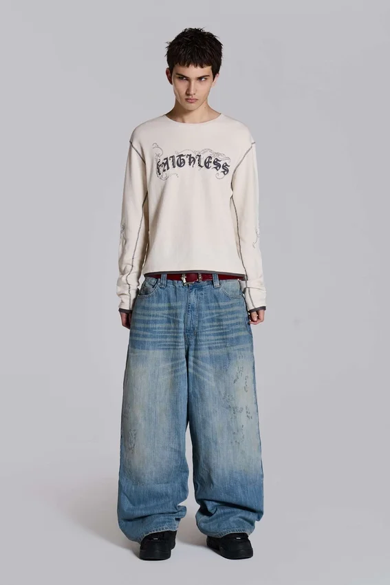 Colossus Jeans in heller Waschung, XL, Slub-Optik