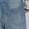 Colossus Jeans in heller Waschung, XL, Slub-Optik