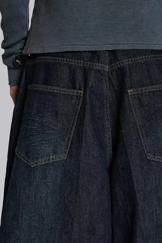 Colossus Jeans in Indigo mit Bügelfalten, Größe XL
