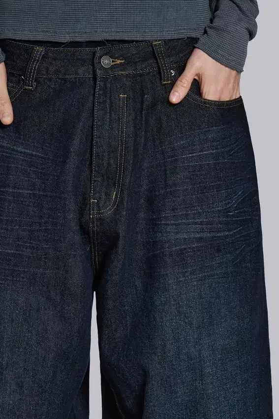 Colossus Jeans in Indigo mit Bügelfalten, Größe XL