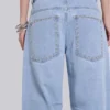 Colossus Jeans mit Nieten in hellblauer Waschung