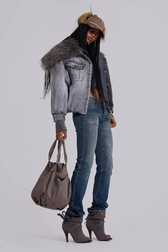 Cooper Bootcut-Jeans in Mittelblau