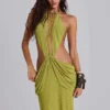 Darlyn – drapiertes, rückenfreies Maxikleid