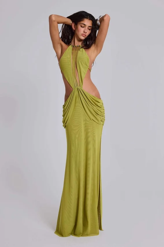 Darlyn – drapiertes, rückenfreies Maxikleid