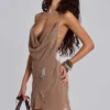 Doure Mini-Kleid mit Verzierungen und rückenfreiem Ausschnitt