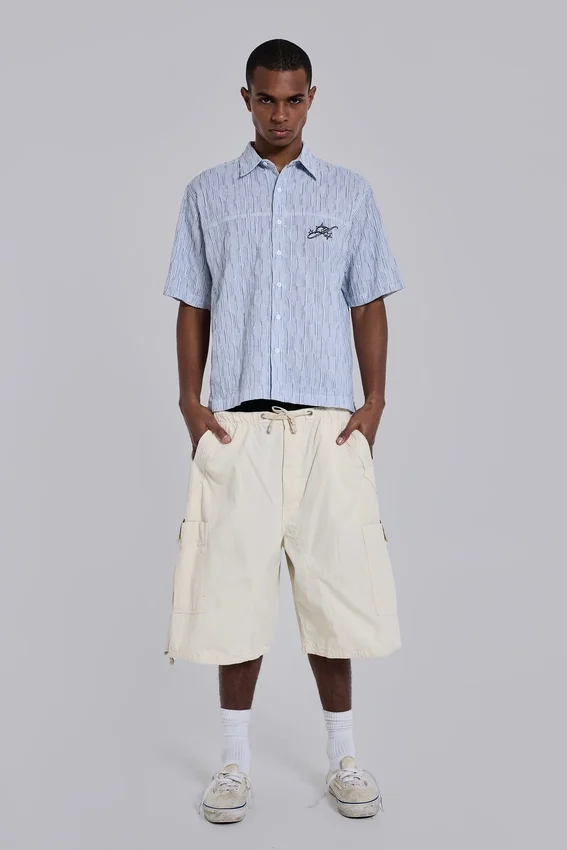Ecru Parachute Cargo-Baggy-Shorts