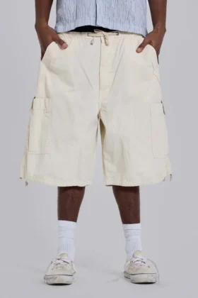 Ecru Parachute Cargo-Baggy-Shorts