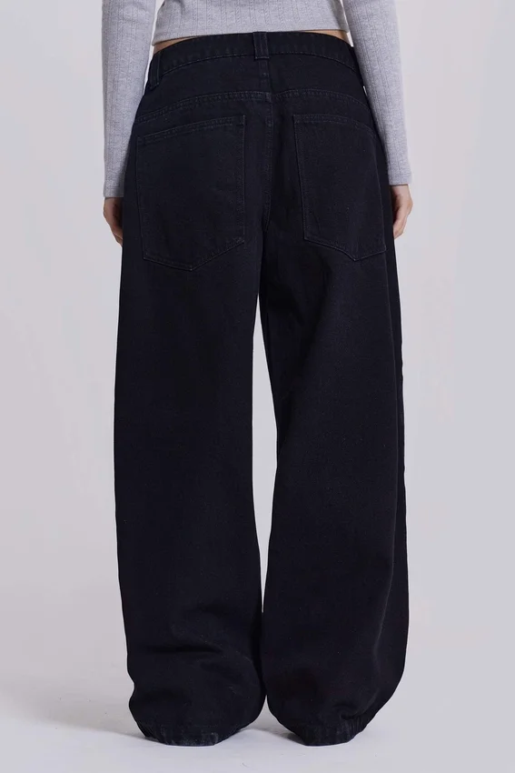 Einfarbige schwarze Colossus Jeans