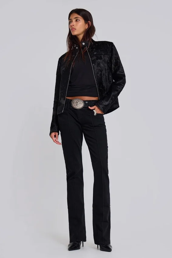 Einfarbige schwarze Thirteen-Jeans