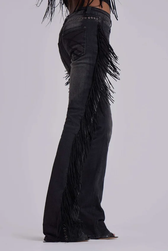 El Topo Fringe Bootcut-Jeans in schwarzer Waschung