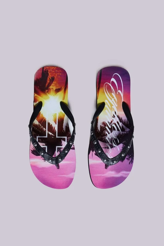 Endless Summer Flip-Flops mit Nieten