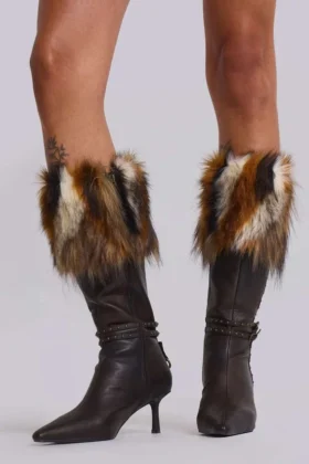 Fauna Stiefel mit Absatz und Kunstfell