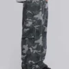 Gewaschene schwarze Cargohose im Trooper-Camo-Look