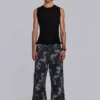 Gewaschene schwarze Cargohose im Trooper-Camo-Look