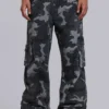 Gewaschene schwarze Cargohose im Trooper-Camo-Look