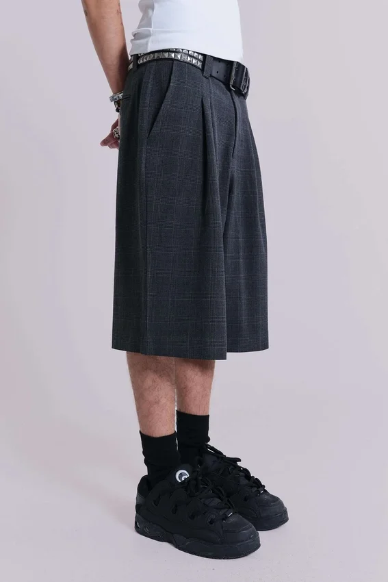Goliath Shorts mit dunklem Karomuster