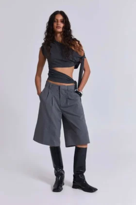 Graue, taillierte Goliath Shorts