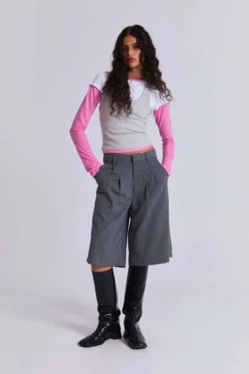 Graue, taillierte Goliath Shorts