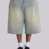 Hellgewaschene Jumbo-Jorts