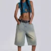 Hellgewaschene Jumbo-Jorts