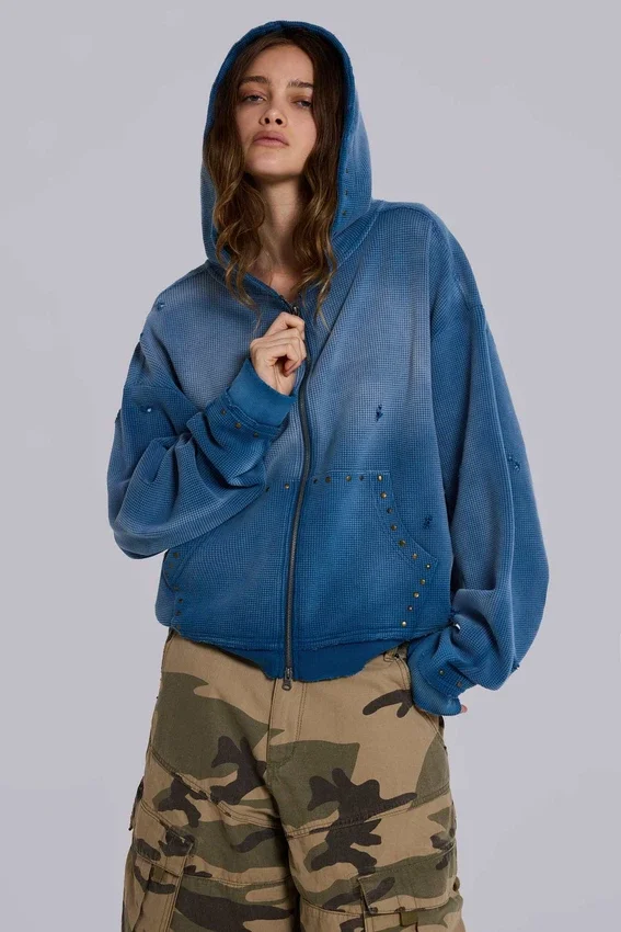 Hoodie mit Nieten in Sunfade-Waffeloptik