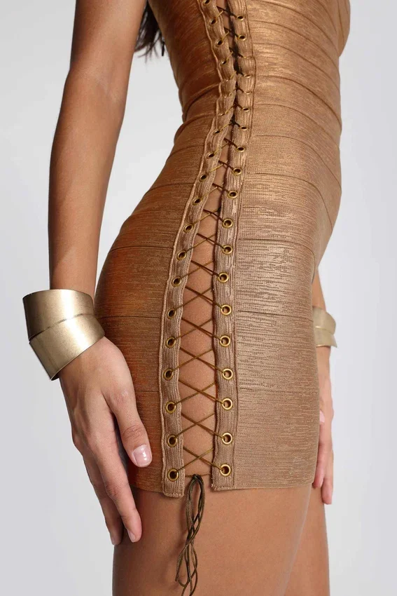 Idol Metallic-Bandage-Minikleid in Bronze