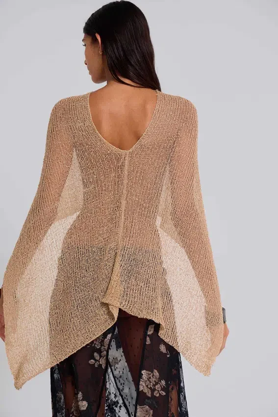 Infinity Multiway-Strickcape in Sand