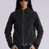 Jeansjacke mit Nieten
