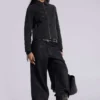 Jeansjacke mit Nieten