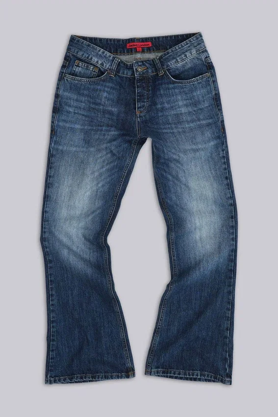Jude Bootcut-Jeans in Vintage-Waschung