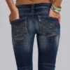 Kelsey Skinny-Bootcut-Jeans mit niedriger Leibhöhe in dunkler Waschung